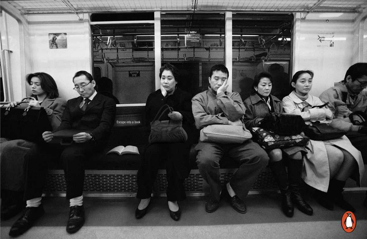 Ads for books - Escape into a book - Train