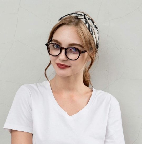 Best tech gifts - blue light filtering reading glasses