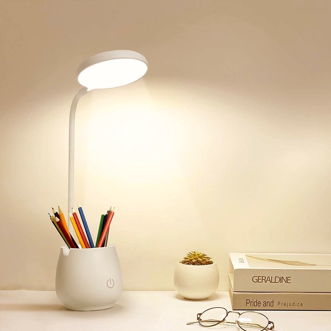 Desk reading lamp with USB charger and pen holder - top gifts for modern booknerds