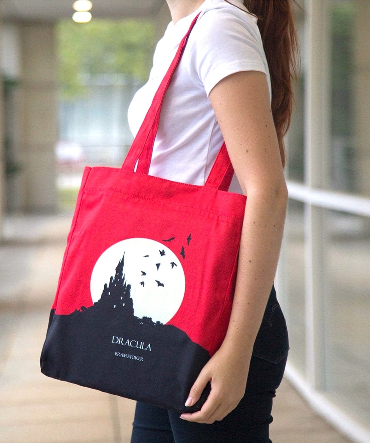 Dracula tote bag - best literary fashion