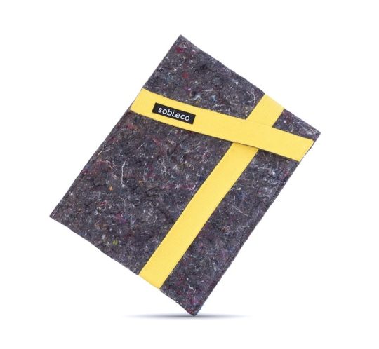 Environmentally friendly iPad Air 5/4/3 sleeve from recycled materials