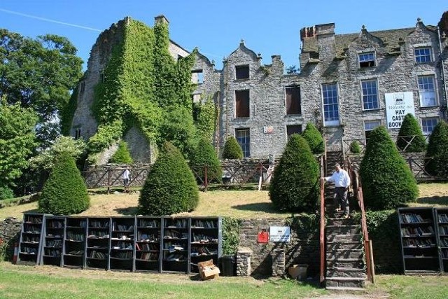 Hay Castle Bookshop in Hay-on-Wye - picture 1