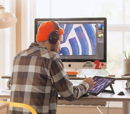 iPad stand for handwriting and designing