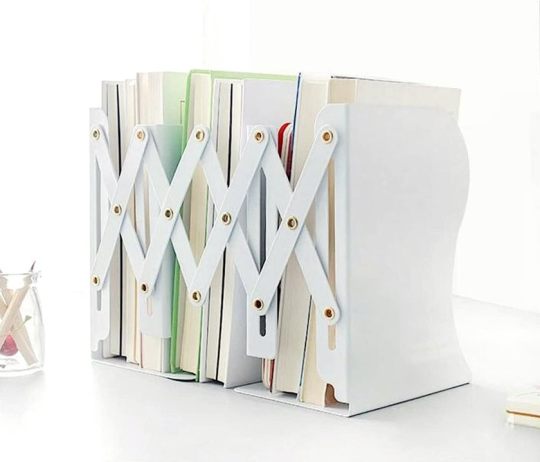 Retractable bookends - ideas for a reading nook